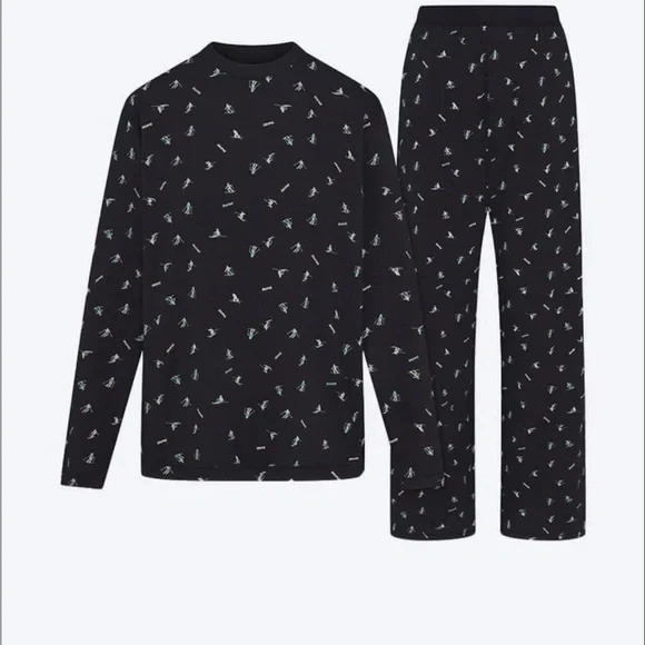 Skims Boyfriend long sleeve and Pant Set - Picture 2 of 4